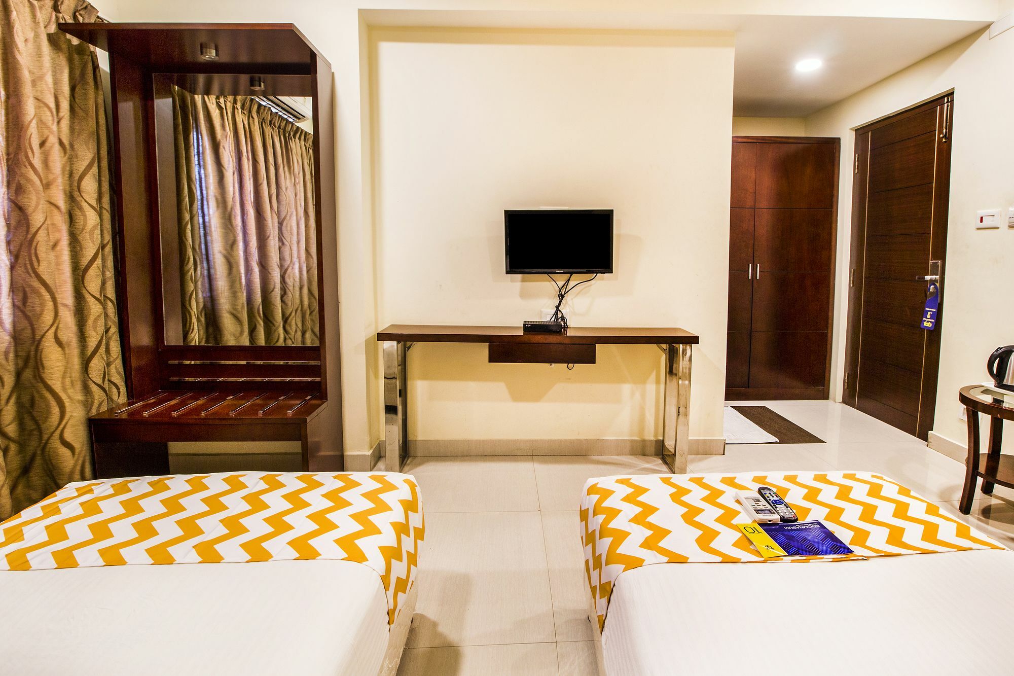 Fabhotel Alreef Residency Ченнаї Екстер'єр фото